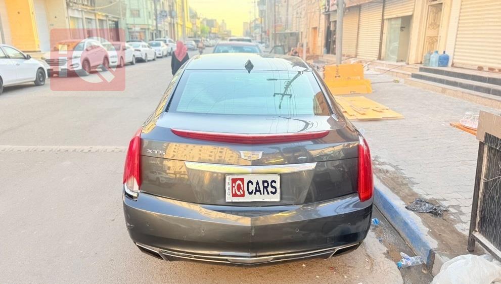 Cadillac XTS